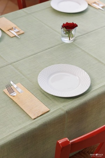 Plus Flem Verde ⫸ Airlaid Tablecloth In Green